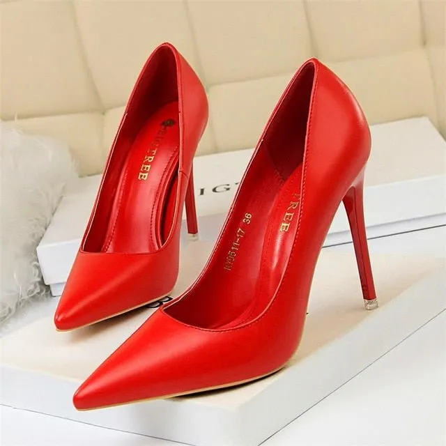 BIGTREE Bubbly Soft Leather Shallow Candy Color Pointed Toe Shoes