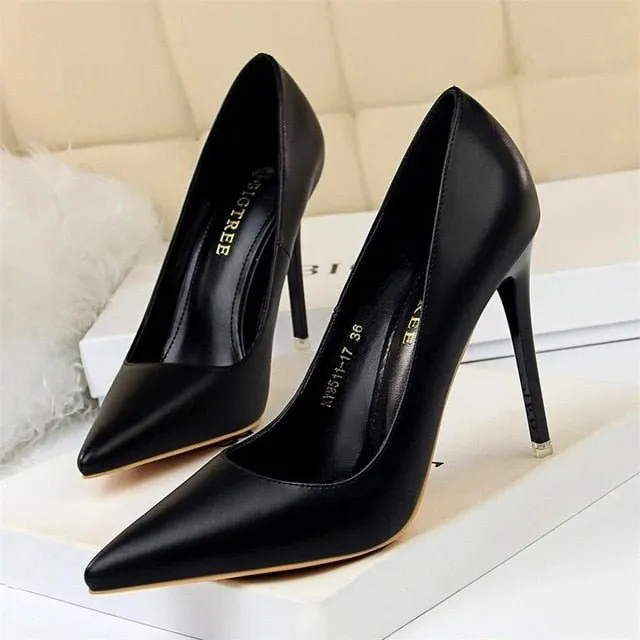 BIGTREE Bubbly Soft Leather Shallow Candy Color Pointed Toe Shoes