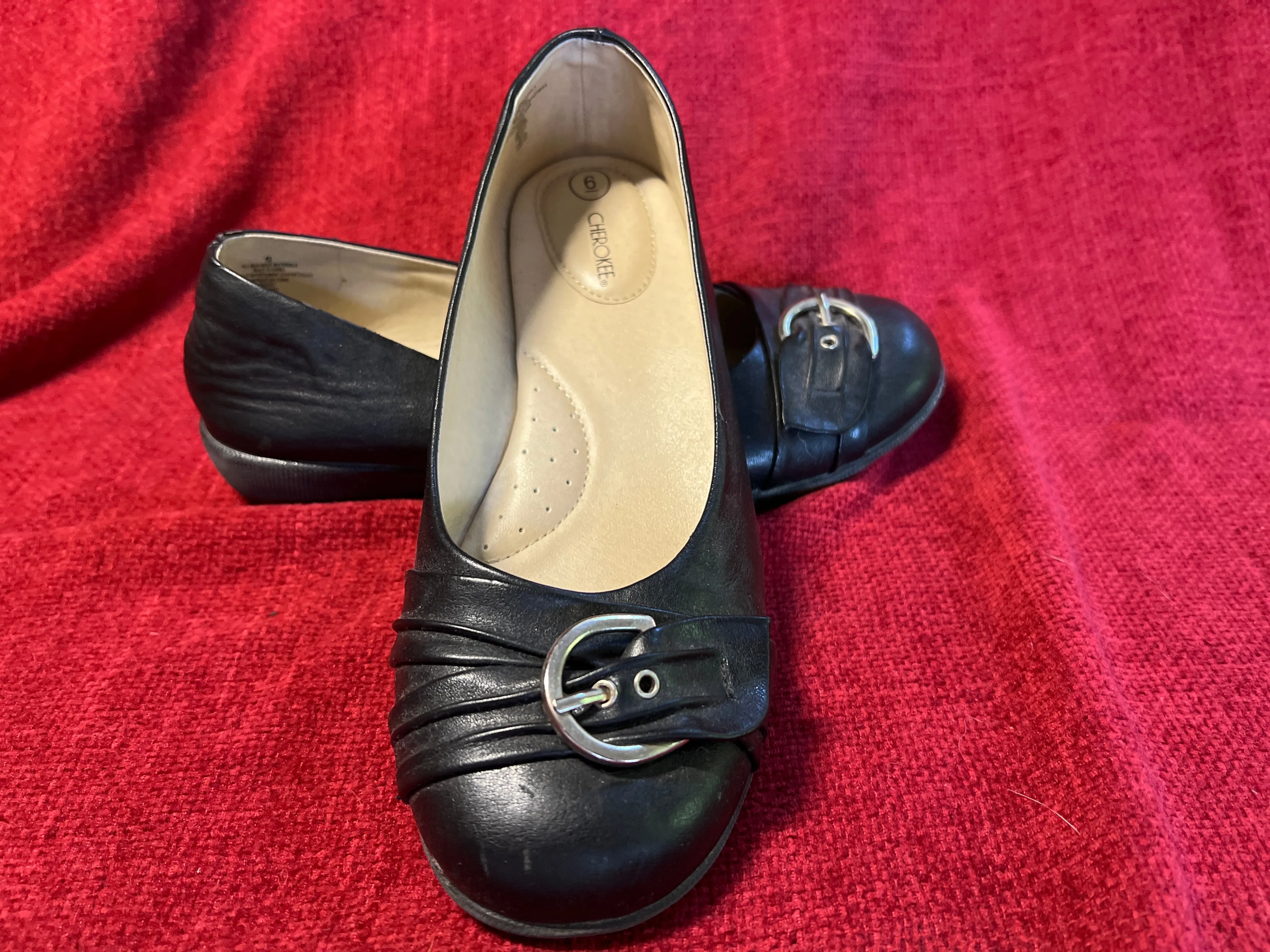 Black Ballerina slippers Cherokee worn once - size Shoes-Youth Size 06