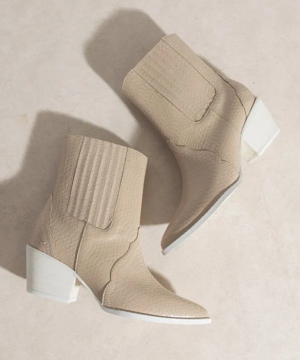 Dawn   Paneled Western Bootie