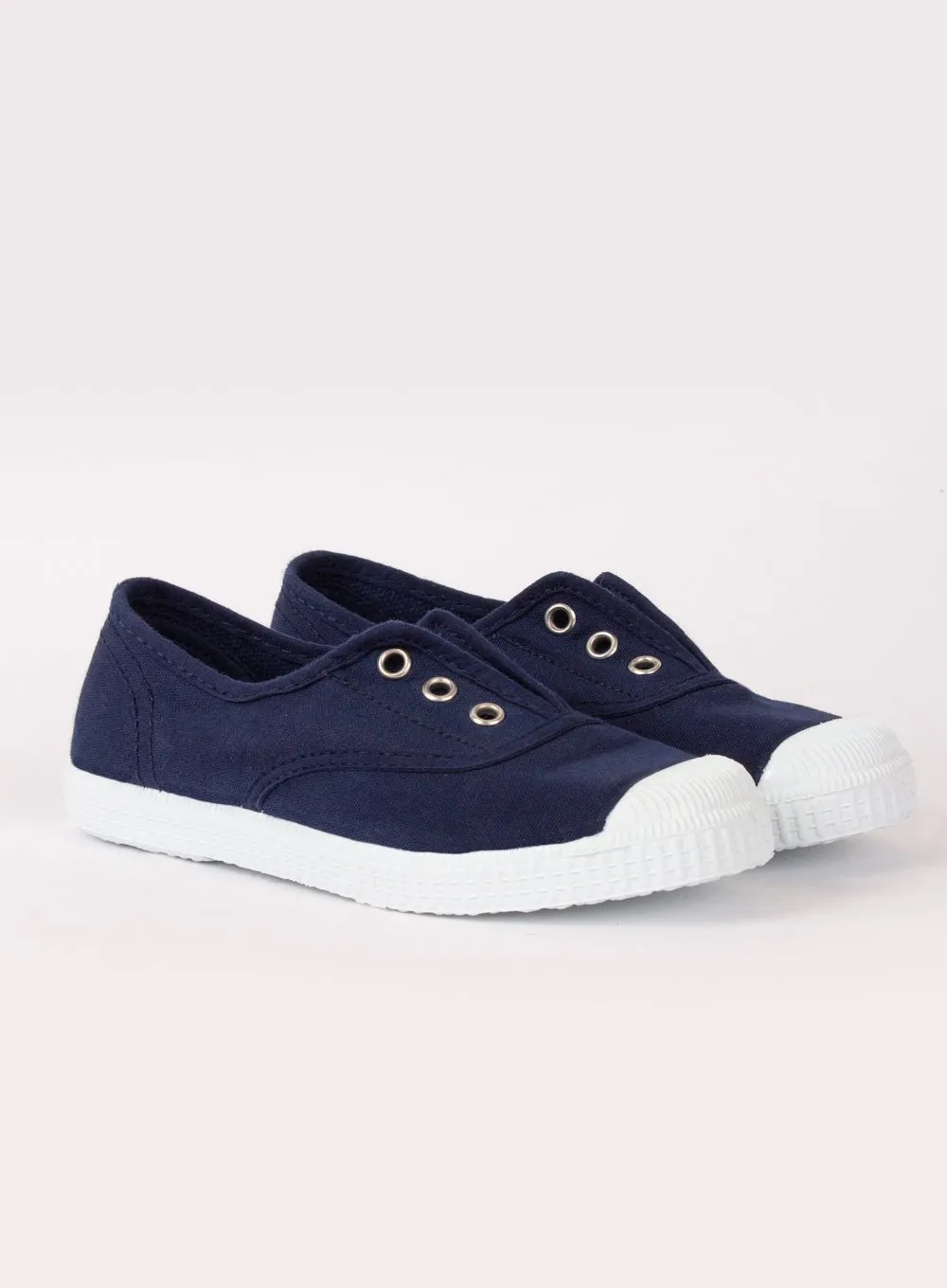 Hampton Canvas Plum Plimsolls in Navy