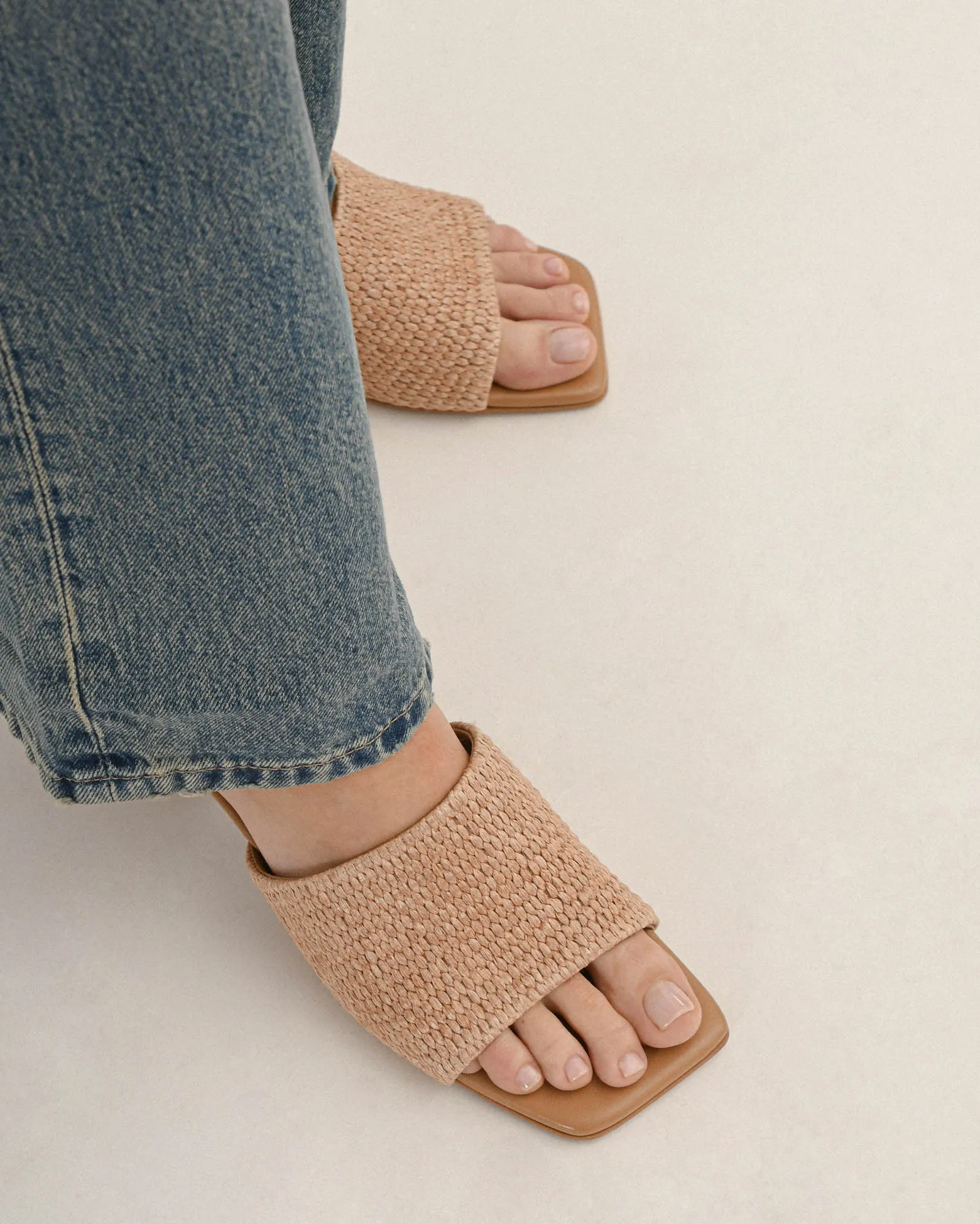 HERBIE MID HEEL SANDALS TAN RAFFIA