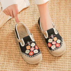 Lovely Embroidered Breathable Cloth Shoes Shallow Mouth One Pedal Lazy Knitting Shoes Flat Heel Daily Comfort Women's Shoes