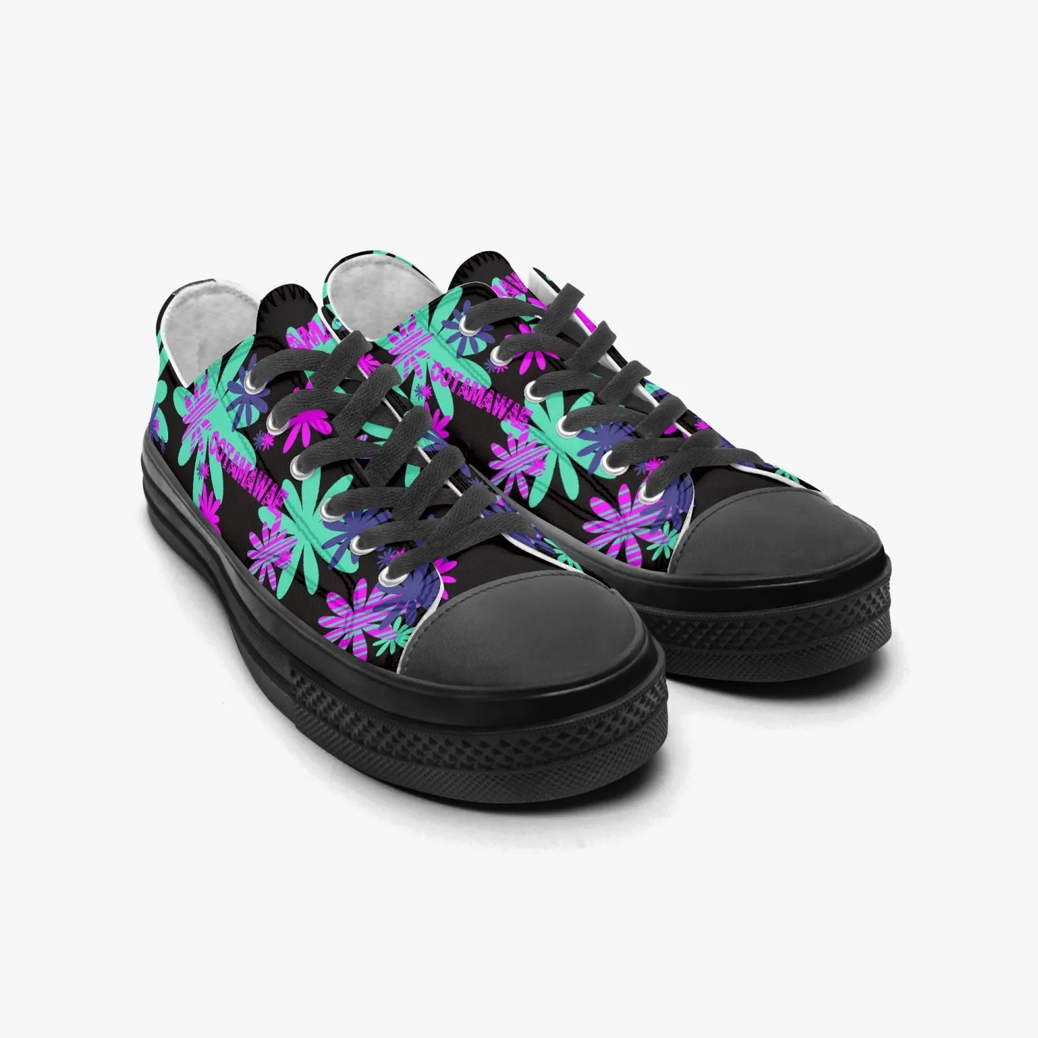 Low Canvas Shoes-Black sole Blooming